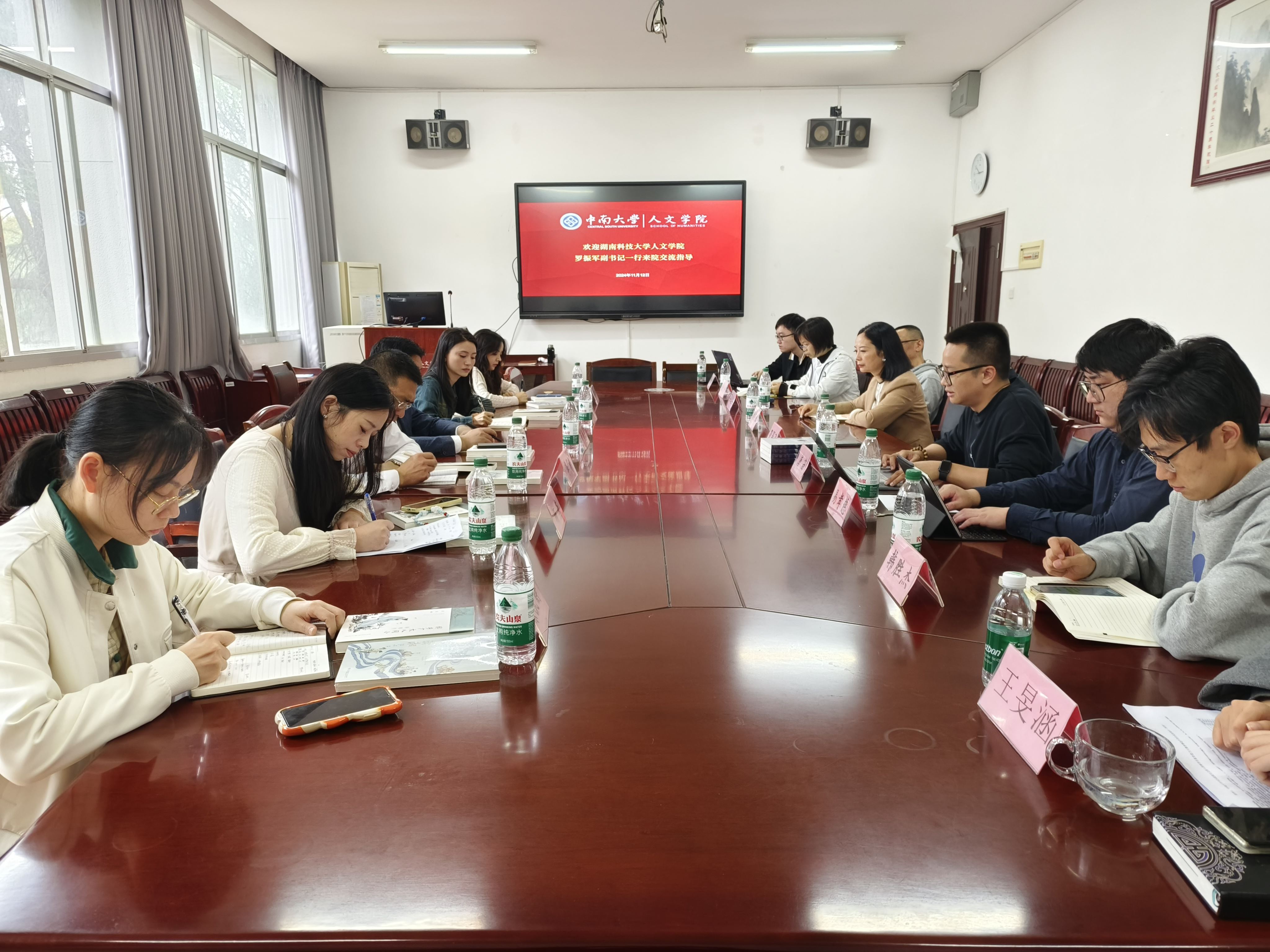 3059de4b00114e2297d7cd870987f27c.jpg 3059de4b00114e2297d7cd870987f27c.jpg