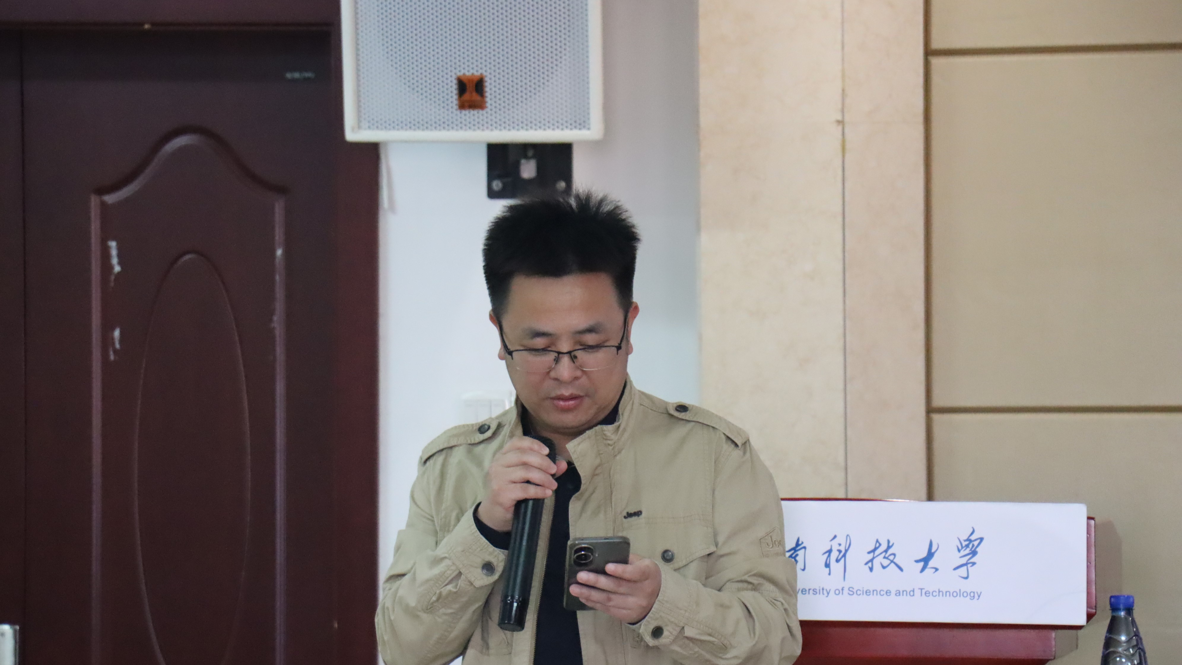 4b6a51af3b0d4ded92d506b2b7e7b3e3.jpg 4b6a51af3b0d4ded92d506b2b7e7b3e3.jpg